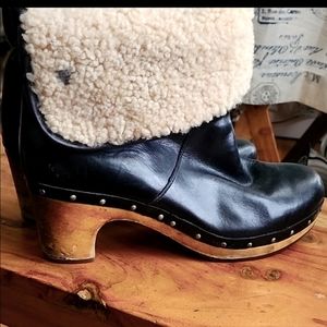 UGG faux fur leather/wood boots sz 10
